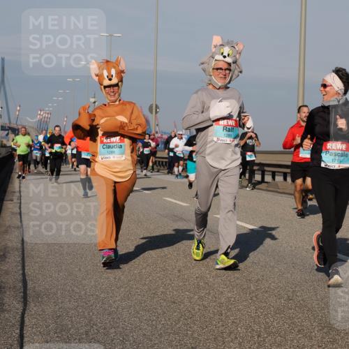 03.10.2025 - Köhlbrandbrückenlauf Fabian Wolf http://msf.ph/oto/9045689 03.10.2025 09:58:00 Position 3 1288, 1289, 1711 meine-sportfotos.de