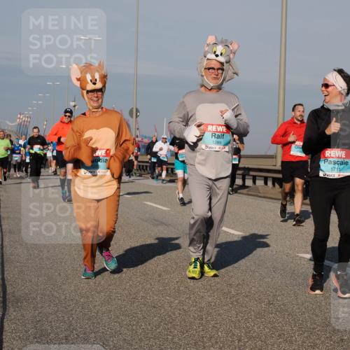 03.10.2025 - Köhlbrandbrückenlauf Fabian Wolf http://msf.ph/oto/9045695 03.10.2025 09:58:00 Position 3 1288, 1289, 1711 meine-sportfotos.de