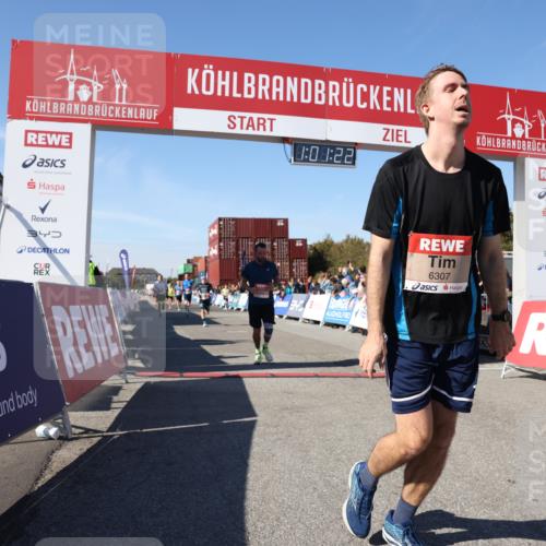 03.10.2025 - Köhlbrandbrückenlauf Lena Gebhardt http://msf.ph/oto/9045714 03.10.2025 13:01:22 Ziel 4199, 4304, 4737, 5915, 6187, 6307, 6775 meine-sportfotos.de