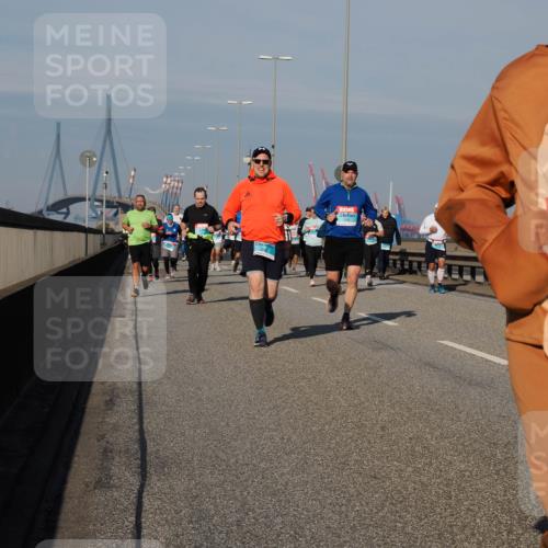 03.10.2025 - Köhlbrandbrückenlauf Fabian Wolf http://msf.ph/oto/9045733 03.10.2025 09:58:02 Position 3 1288 meine-sportfotos.de