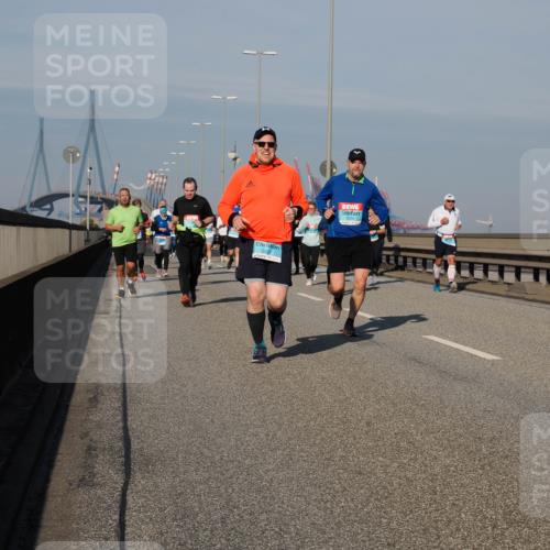 03.10.2025 - Köhlbrandbrückenlauf Fabian Wolf http://msf.ph/oto/9045758 03.10.2025 09:58:03 Position 3 2007, 1510, 3381 meine-sportfotos.de