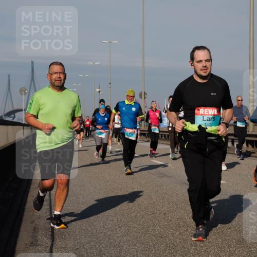 03.10.2025 - Köhlbrandbrückenlauf Fabian Wolf http://msf.ph/oto/9045901 03.10.2025 09:58:09 Position 3 1537, 2079 meine-sportfotos.de