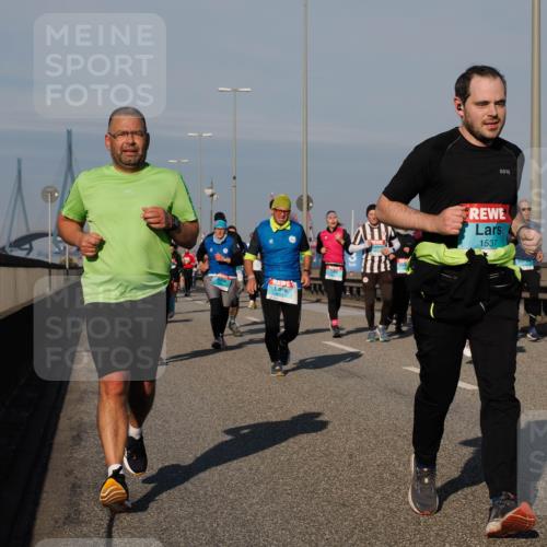 03.10.2025 - Köhlbrandbrückenlauf Fabian Wolf http://msf.ph/oto/9045906 03.10.2025 09:58:09 Position 3 1537, 2079 meine-sportfotos.de