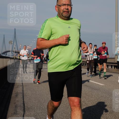 03.10.2025 - Köhlbrandbrückenlauf Fabian Wolf http://msf.ph/oto/9045940 03.10.2025 09:58:10 Position 3  meine-sportfotos.de