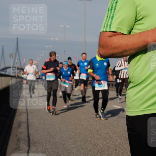 03.10.2025 - Köhlbrandbrückenlauf Fabian Wolf http://msf.ph/oto/9045954 03.10.2025 09:58:11 Position 3  meine-sportfotos.de