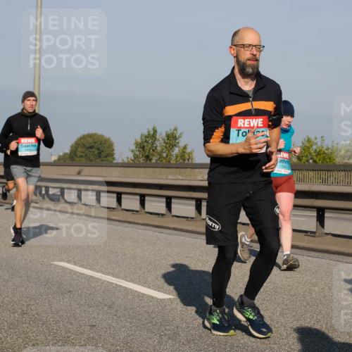 03.10.2025 - Köhlbrandbrückenlauf Fabian Wolf http://msf.ph/oto/9046201 03.10.2025 09:58:21 Position 3 1905, 1754 meine-sportfotos.de
