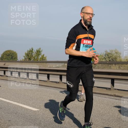 03.10.2025 - Köhlbrandbrückenlauf Fabian Wolf http://msf.ph/oto/9046206 03.10.2025 09:58:21 Position 3 1905, 192 meine-sportfotos.de