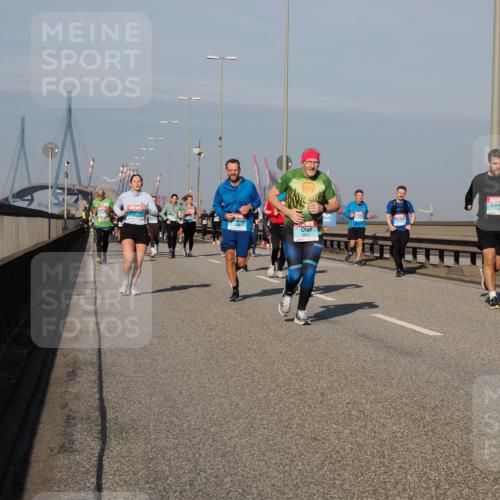 03.10.2025 - Köhlbrandbrückenlauf Fabian Wolf http://msf.ph/oto/9046234 03.10.2025 09:58:22 Position 3 3348 meine-sportfotos.de
