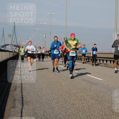 03.10.2025 - Köhlbrandbrückenlauf Fabian Wolf http://msf.ph/oto/9046239 03.10.2025 09:58:23 Position 3 3348 meine-sportfotos.de