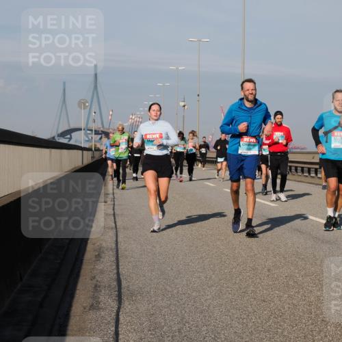 03.10.2025 - Köhlbrandbrückenlauf Fabian Wolf http://msf.ph/oto/9046295 03.10.2025 09:58:25 Position 3 3229, 3348 meine-sportfotos.de
