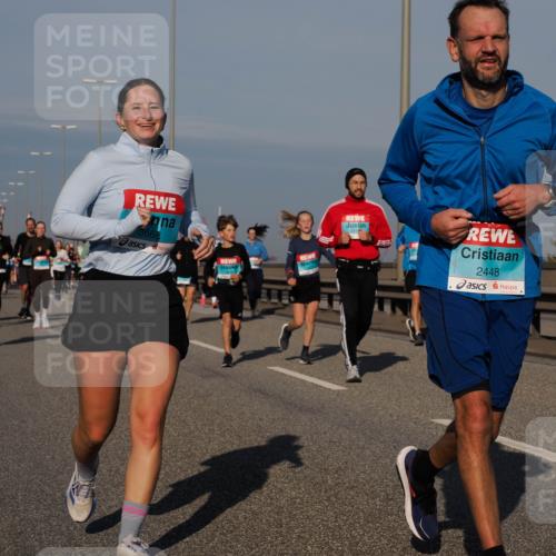 03.10.2025 - Köhlbrandbrückenlauf Fabian Wolf http://msf.ph/oto/9046371 03.10.2025 09:58:27 Position 3 3668, 2448 meine-sportfotos.de