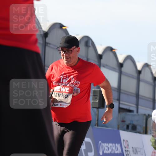 03.10.2025 - Köhlbrandbrückenlauf Luisa Fischer http://msf.ph/oto/9046422 03.10.2025 13:49:19 Ziel 5736, 6102 meine-sportfotos.de