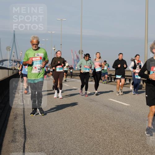 03.10.2025 - Köhlbrandbrückenlauf Fabian Wolf http://msf.ph/oto/9046447 03.10.2025 09:58:31 Position 3 1276, 19 meine-sportfotos.de