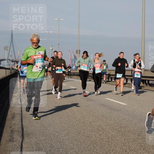 03.10.2025 - Köhlbrandbrückenlauf Fabian Wolf http://msf.ph/oto/9046454 03.10.2025 09:58:31 Position 3 1276 meine-sportfotos.de