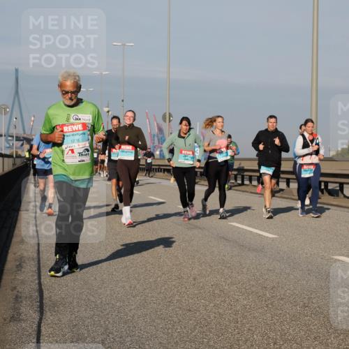03.10.2025 - Köhlbrandbrückenlauf Fabian Wolf http://msf.ph/oto/9046460 03.10.2025 09:58:31 Position 3 1276, 32 meine-sportfotos.de
