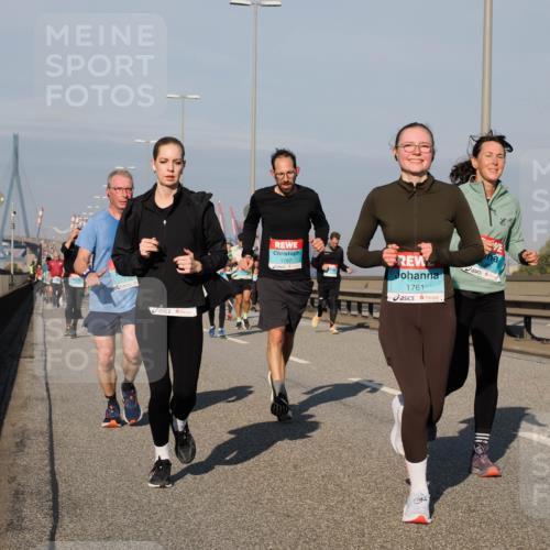 03.10.2025 - Köhlbrandbrückenlauf Fabian Wolf http://msf.ph/oto/9046526 03.10.2025 09:58:34 Position 3 1797, 1761 meine-sportfotos.de
