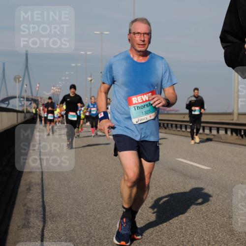 03.10.2025 - Köhlbrandbrückenlauf Fabian Wolf http://msf.ph/oto/9046566 03.10.2025 09:58:36 Position 3 1325 meine-sportfotos.de