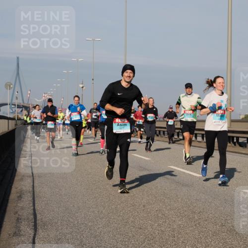 03.10.2025 - Köhlbrandbrückenlauf Fabian Wolf http://msf.ph/oto/9046595 03.10.2025 09:58:39 Position 3 1877 meine-sportfotos.de