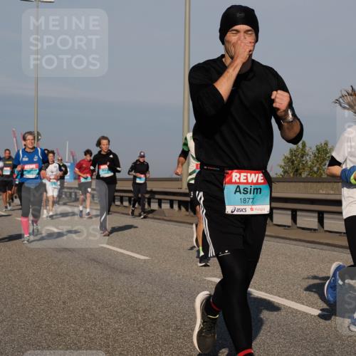 03.10.2025 - Köhlbrandbrückenlauf Fabian Wolf http://msf.ph/oto/9046636 03.10.2025 09:58:41 Position 3 1877, 2276 meine-sportfotos.de