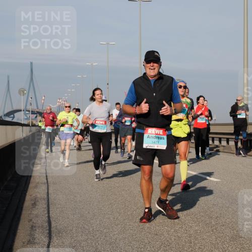 03.10.2025 - Köhlbrandbrückenlauf Fabian Wolf http://msf.ph/oto/9046741 03.10.2025 09:58:46 Position 3 1471, 1738 meine-sportfotos.de