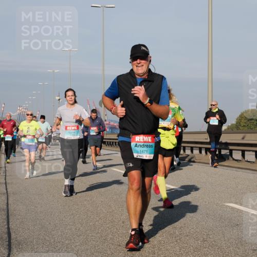 03.10.2025 - Köhlbrandbrückenlauf Fabian Wolf http://msf.ph/oto/9046749 03.10.2025 09:58:47 Position 3 3773, 1471, 1738 meine-sportfotos.de