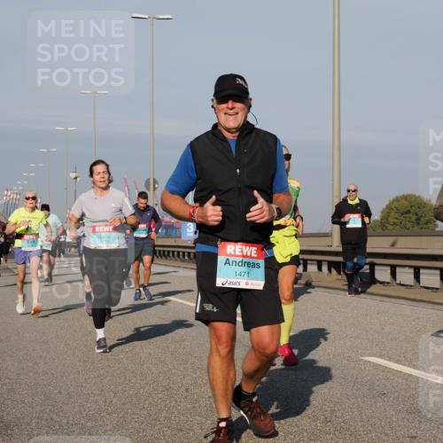 03.10.2025 - Köhlbrandbrückenlauf Fabian Wolf http://msf.ph/oto/9046756 03.10.2025 09:58:47 Position 3 3773, 1471, 1738 meine-sportfotos.de