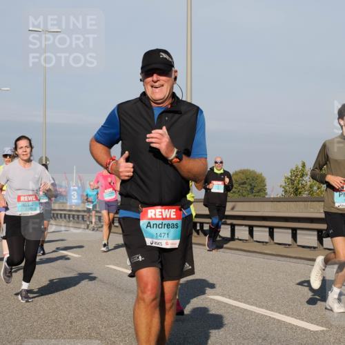 03.10.2025 - Köhlbrandbrückenlauf Fabian Wolf http://msf.ph/oto/9046765 03.10.2025 09:58:47 Position 3 3773, 3, 1471, 1738 meine-sportfotos.de