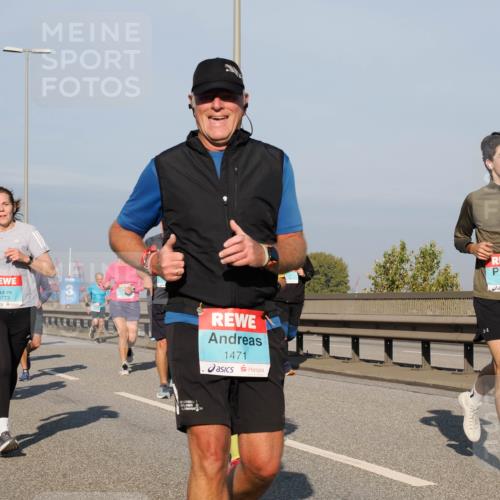 03.10.2025 - Köhlbrandbrückenlauf Fabian Wolf http://msf.ph/oto/9046770 03.10.2025 09:58:48 Position 3 3773, 3, 1471, 1738 meine-sportfotos.de