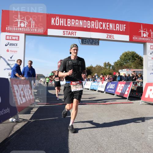 03.10.2025 - Köhlbrandbrückenlauf Lena Gebhardt http://msf.ph/oto/9046779 03.10.2025 13:02:20 Ziel 4109, 4130, 4277, 4281, 4337, 4492, 4946, 5617, 5697, 5747, 5845, 6465, 6492 meine-sportfotos.de