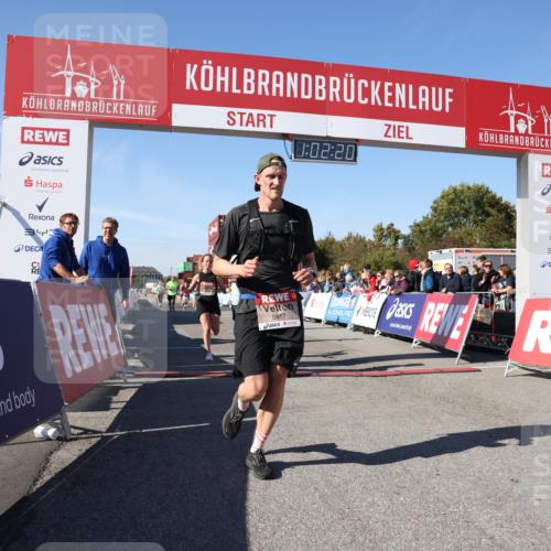 03.10.2025 - Köhlbrandbrückenlauf Lena Gebhardt http://msf.ph/oto/9046787 03.10.2025 13:02:20 Ziel 4109, 4130, 4277, 4281, 4337, 4492, 4946, 5617, 5697, 5747, 5845, 6465, 6492 meine-sportfotos.de