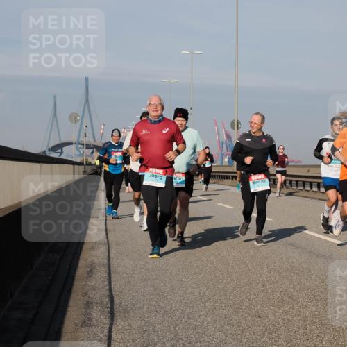 03.10.2025 - Köhlbrandbrückenlauf Fabian Wolf http://msf.ph/oto/9046883 03.10.2025 09:58:53 Position 3 20, 3595, 2825, 1691 meine-sportfotos.de