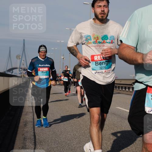 03.10.2025 - Köhlbrandbrückenlauf Fabian Wolf http://msf.ph/oto/9046972 03.10.2025 09:58:57 Position 3 2038, 3276, 2025, 2826 meine-sportfotos.de