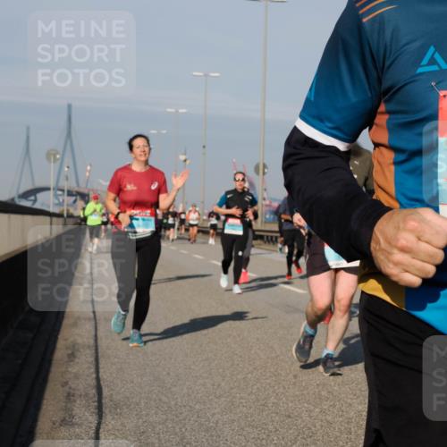03.10.2025 - Köhlbrandbrückenlauf Fabian Wolf http://msf.ph/oto/9047016 03.10.2025 09:59:00 Position 3 203 meine-sportfotos.de