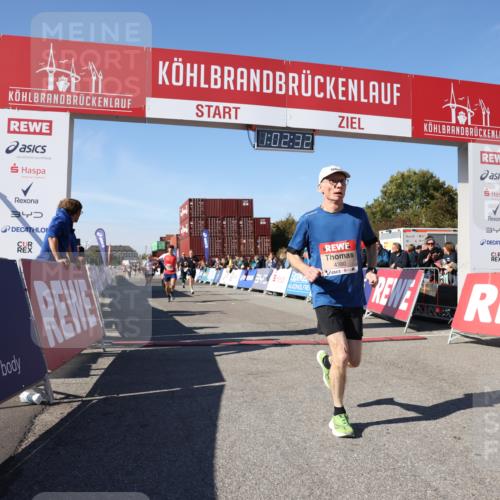 03.10.2025 - Köhlbrandbrückenlauf Lena Gebhardt http://msf.ph/oto/9047025 03.10.2025 13:02:32 Ziel 4024, 4187, 4271, 4277, 4337, 4380, 4783, 5080, 5747, 5784, 6320, 6321, 6465, 6479, 6492, 6783 meine-sportfotos.de