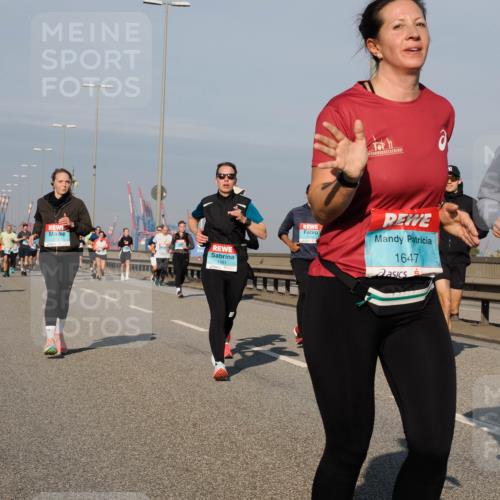 03.10.2025 - Köhlbrandbrückenlauf Fabian Wolf http://msf.ph/oto/9047053 03.10.2025 09:59:02 Position 3 1481, 2719, 1647 meine-sportfotos.de