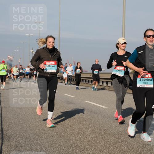 03.10.2025 - Köhlbrandbrückenlauf Fabian Wolf http://msf.ph/oto/9047088 03.10.2025 09:59:04 Position 3 3191, 179, 1481, 2719 meine-sportfotos.de