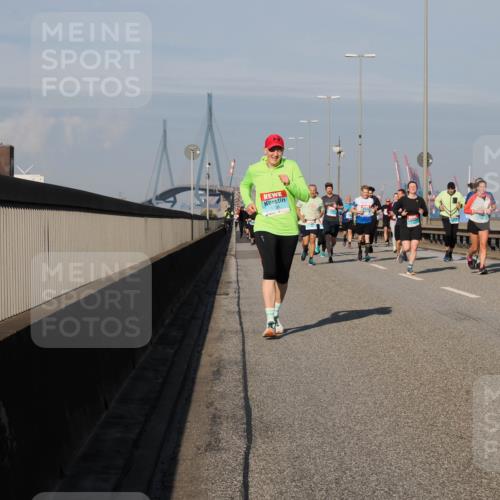 03.10.2025 - Köhlbrandbrückenlauf Fabian Wolf http://msf.ph/oto/9047133 03.10.2025 09:59:10 Position 3 736 meine-sportfotos.de