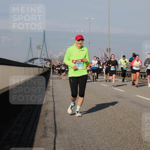 03.10.2025 - Köhlbrandbrückenlauf Fabian Wolf http://msf.ph/oto/9047158 03.10.2025 09:59:12 Position 3 736 meine-sportfotos.de