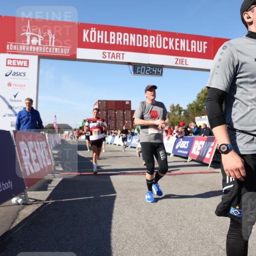 03.10.2025 - Köhlbrandbrückenlauf Lena Gebhardt http://msf.ph/oto/9047169 03.10.2025 13:02:45 Ziel 4116, 4579, 5245, 5726, 5793, 5810, 6175, 6255, 6321, 6447, 6479, 6739, 6783 meine-sportfotos.de