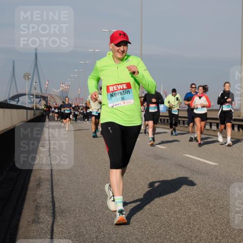 03.10.2025 - Köhlbrandbrückenlauf Fabian Wolf http://msf.ph/oto/9047174 03.10.2025 09:59:13 Position 3 1736 meine-sportfotos.de