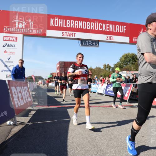 03.10.2025 - Köhlbrandbrückenlauf Lena Gebhardt http://msf.ph/oto/9047183 03.10.2025 13:02:46 Ziel 4116, 4579, 5245, 5726, 5793, 5810, 6175, 6255, 6447, 6739, 6783 meine-sportfotos.de