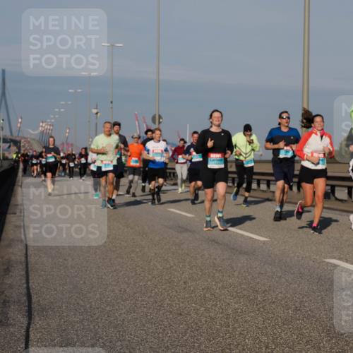 03.10.2025 - Köhlbrandbrückenlauf Fabian Wolf http://msf.ph/oto/9047194 03.10.2025 09:59:14 Position 3  meine-sportfotos.de