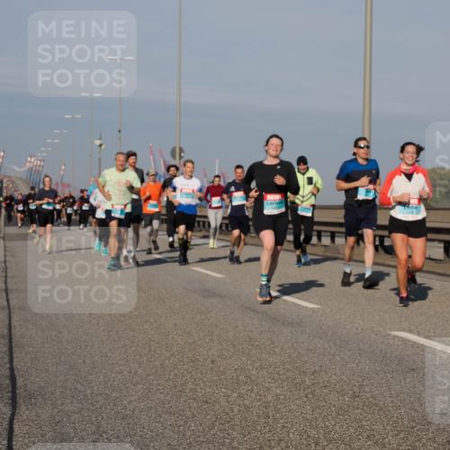 03.10.2025 - Köhlbrandbrückenlauf Fabian Wolf http://msf.ph/oto/9047199 03.10.2025 09:59:15 Position 3 1446 meine-sportfotos.de