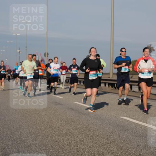03.10.2025 - Köhlbrandbrückenlauf Fabian Wolf http://msf.ph/oto/9047211 03.10.2025 09:59:15 Position 3 1446, 1529 meine-sportfotos.de