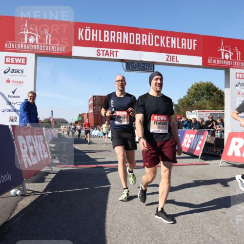 03.10.2025 - Köhlbrandbrückenlauf Lena Gebhardt http://msf.ph/oto/9047224 03.10.2025 13:02:49 Ziel 4116, 4279, 4579, 4619, 4747, 5245, 5726, 5793, 5810, 6175, 6255, 6447, 6739 meine-sportfotos.de
