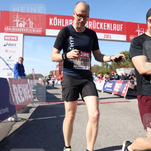 03.10.2025 - Köhlbrandbrückenlauf Lena Gebhardt http://msf.ph/oto/9047244 03.10.2025 13:02:50 Ziel 4095, 4116, 4203, 4279, 4579, 4619, 4747, 5245, 5726, 5793, 5810, 6175, 6255, 6447, 6739 meine-sportfotos.de