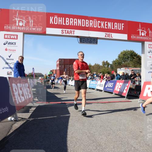 03.10.2025 - Köhlbrandbrückenlauf Lena Gebhardt http://msf.ph/oto/9047263 03.10.2025 13:02:52 Ziel 4095, 4116, 4137, 4203, 4279, 4579, 4619, 4747, 5245, 5793, 5810, 6175, 6255, 6447, 6739 meine-sportfotos.de