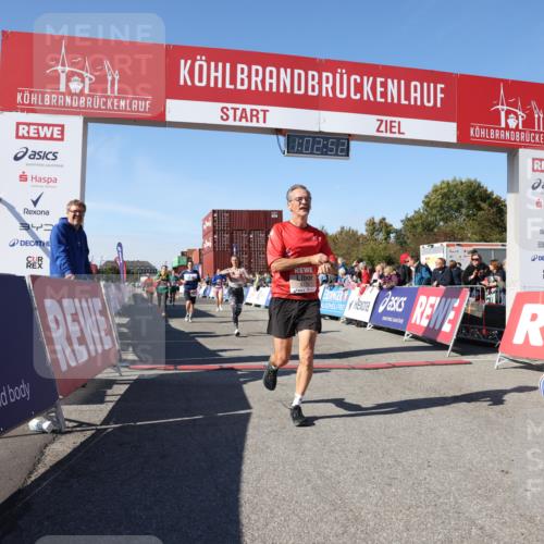 03.10.2025 - Köhlbrandbrückenlauf Lena Gebhardt http://msf.ph/oto/9047270 03.10.2025 13:02:52 Ziel 4095, 4116, 4137, 4203, 4279, 4579, 4619, 4747, 5245, 5793, 5810, 6175, 6255, 6447, 6739 meine-sportfotos.de