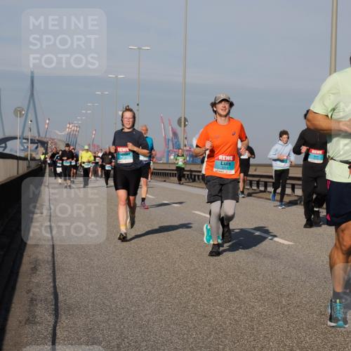 03.10.2025 - Köhlbrandbrückenlauf Fabian Wolf http://msf.ph/oto/9047287 03.10.2025 09:59:20 Position 3 3214, 2025, 3416 meine-sportfotos.de