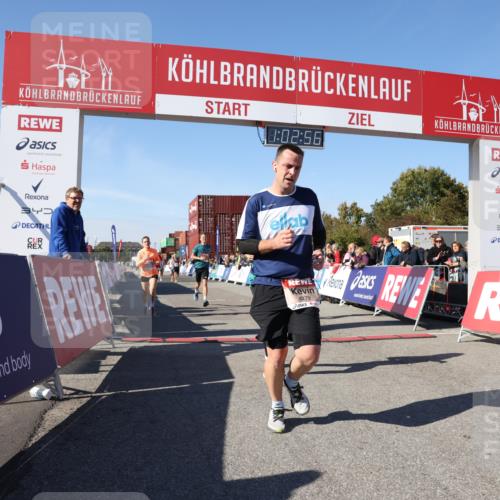 03.10.2025 - Köhlbrandbrückenlauf Lena Gebhardt http://msf.ph/oto/9047315 03.10.2025 13:02:56 Ziel 4095, 4116, 4137, 4203, 4279, 4294, 4619, 4747, 5245, 5793, 5810, 6175, 6447, 6655, 6770 meine-sportfotos.de